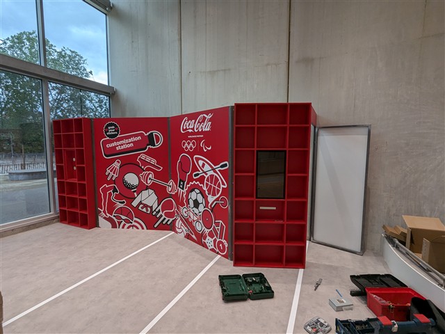 Sticker station 3